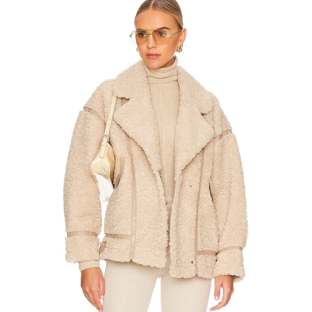 NWT Lamarque Badu Teddy Jacket in Beige